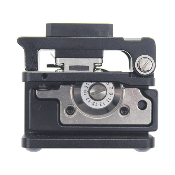 916CL High Precision Fiber Cleaver - Right View
